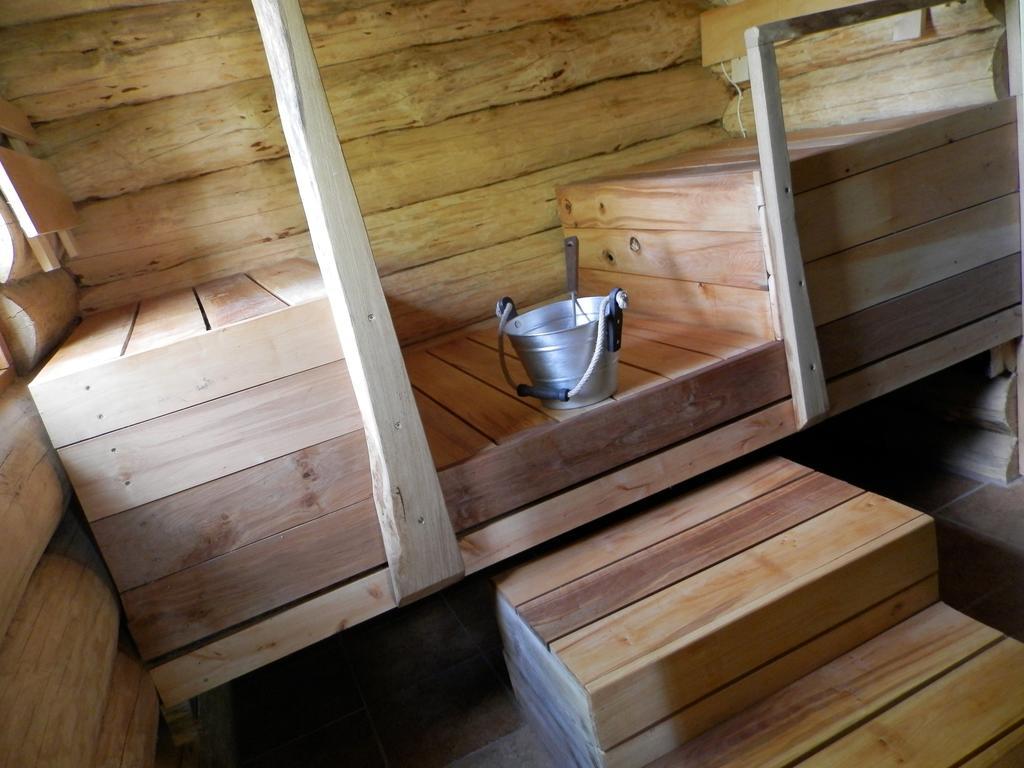Ala-Laugu Holiday Home Leisi Eksteriør bilde